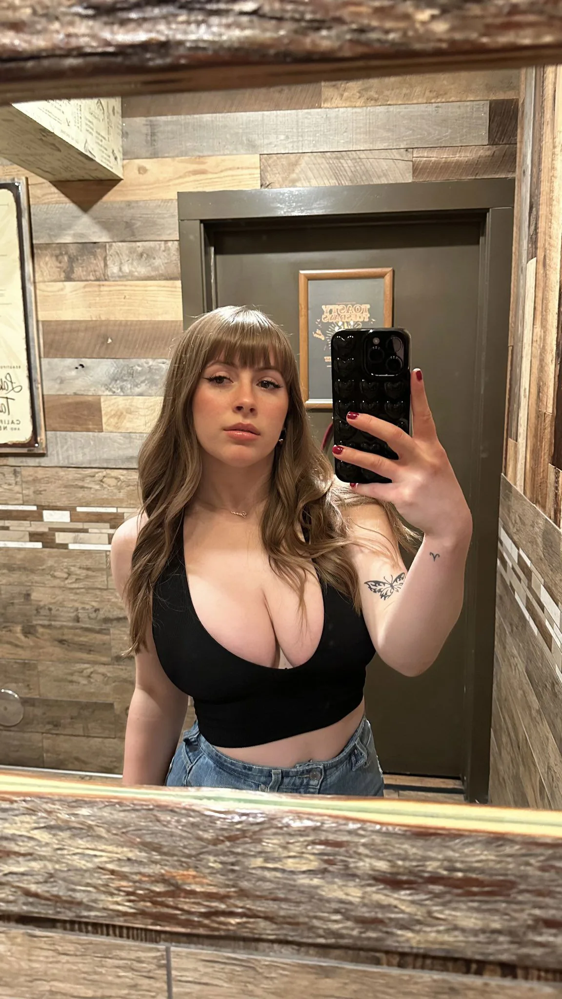 Halina escort Medellín