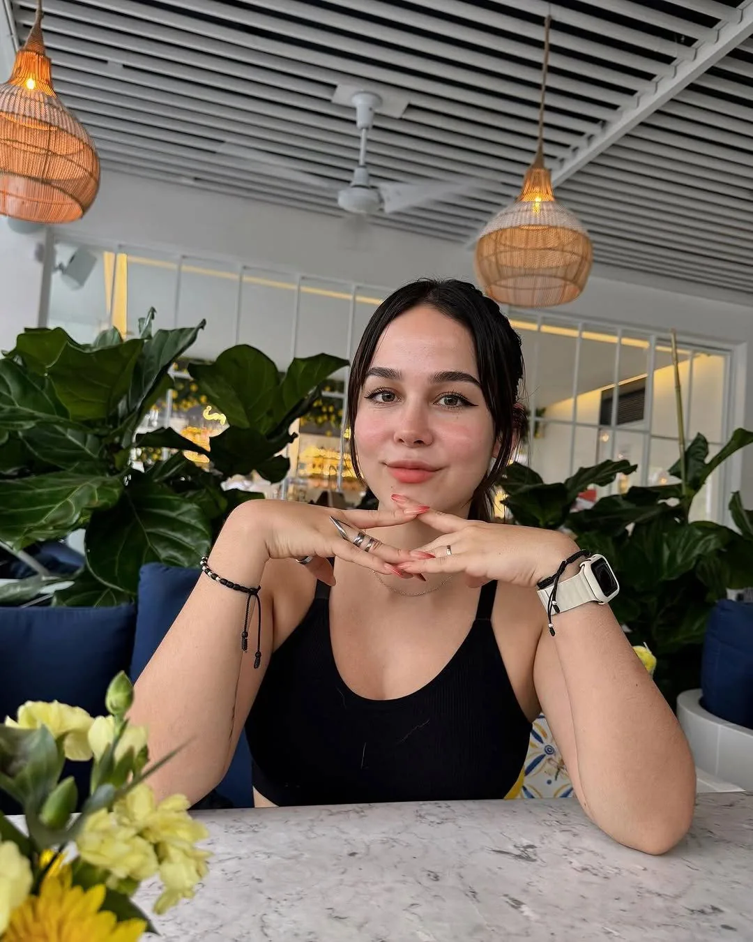 Sonya escort Medellín